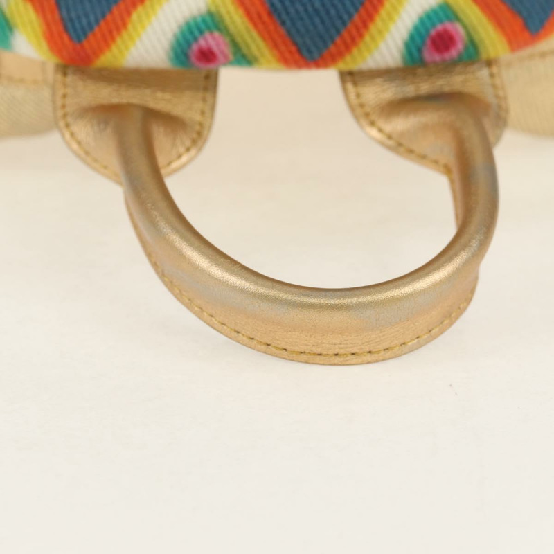 【日本直送】香奈兒塗鴉帆布雙肩包，金色雙C標誌，貨號148460SAM-5