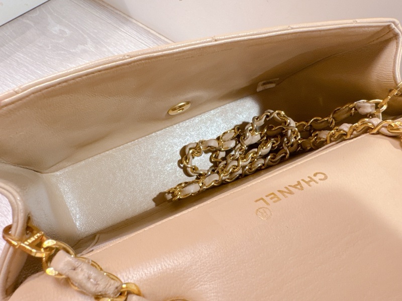 香奈兒｜Chanel Vintage Diana Flap 米色羊皮 24K金五金｜附保卡盒子｜1990年代-9