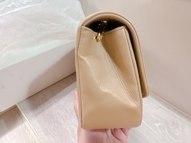 CHANEL 黛妃包｜Diana Flap 米色羊皮24K金扣｜附保卡盒子-2