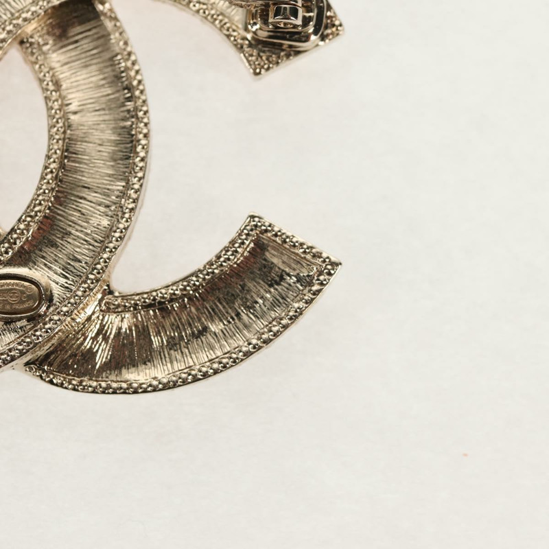 【日本直送】香奈兒 COCO 標誌胸針，金屬材質，多色 CC 標誌，正品編號 144003SM-9