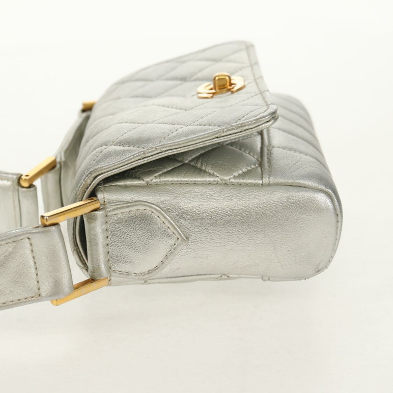 【日本直送】香奈兒 (CHANEL) 絎縫單肩包 皮革 銀色 金色 CC 標誌 正品 152450SAV-2