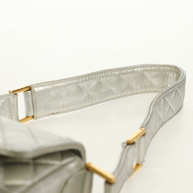 【日本直送】香奈兒 (CHANEL) 絎縫單肩包 皮革 銀色 金色 CC 標誌 正品 152450SAV-13