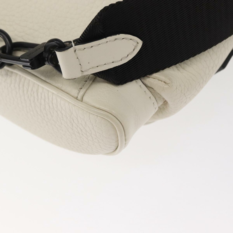 【日本直送】路易威登 Christopher XS 手袋 Taurillon 皮革 白色 M58493 正品 ka147M-17