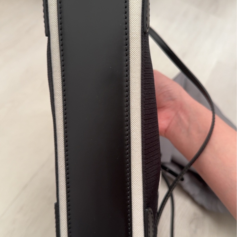 Balenciaga（巴黎世家）托特包（二手近全新僅背過一次）-5