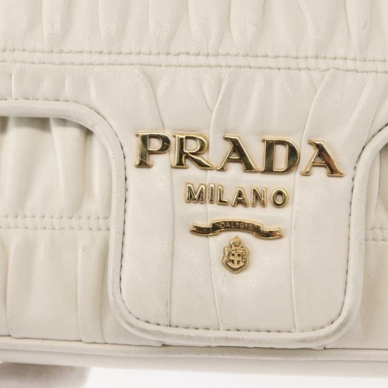 【日本直送】PRADA 褶皺鏈條單肩包 皮革 白色 金色 正品 153930-17