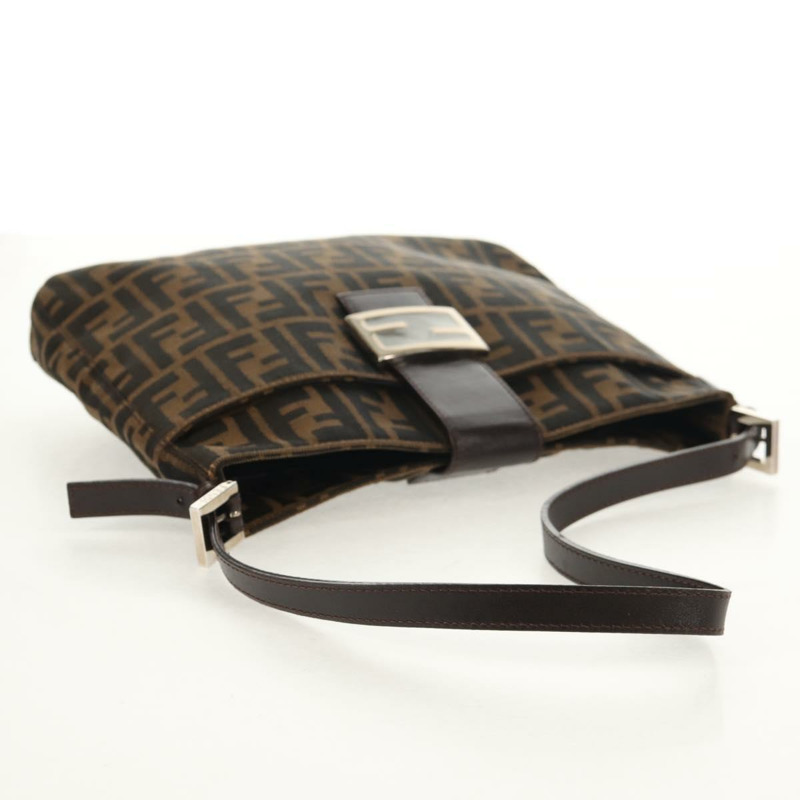 【日本直送】FENDI Zucca帆布Mamma Baguette單肩包 黑色棕色 正品 153620SAV-6