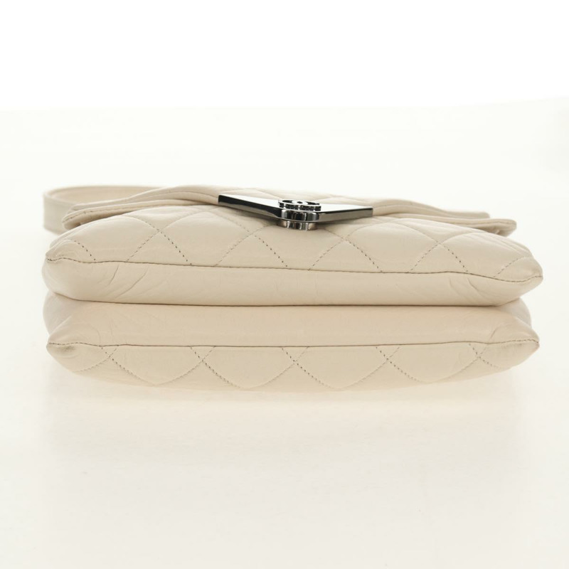 【日本直送】香奈兒單肩包，羊皮材質，白色，銀色雙C標誌，正品編號148619AV-4