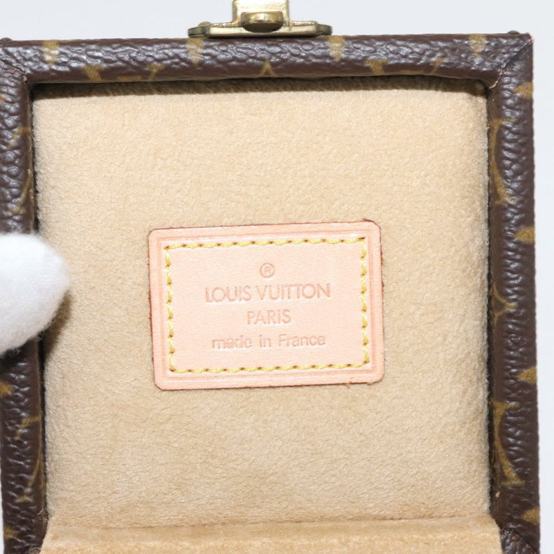【日本直送】路易威登 Monogram Eccrine Declaration 珠寶盒 M21010 LV Auth 151367V-17