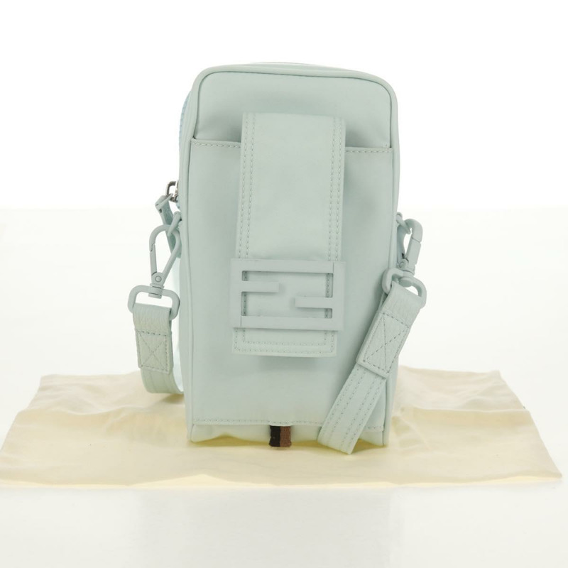 【日本直送】FENDI Baguette 手機包肩背包 尼龍材質 淺藍色 正品 151373M-11