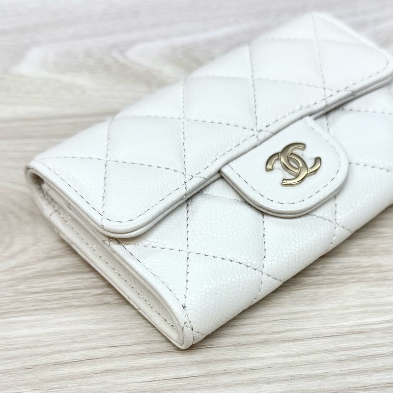 Chanel🤍白色荔枝牛皮卡包AP0214-13