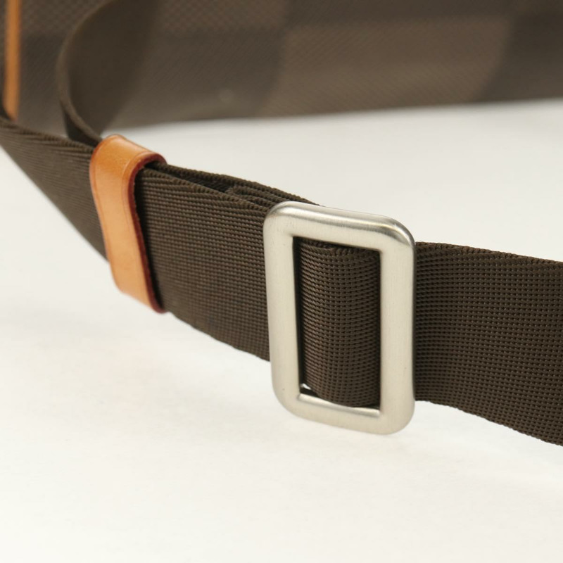 【日本直送】路易威登 Damier Geant Acrobat 單肩包 卡其色 M93619 LV 正品 ar13836A-7