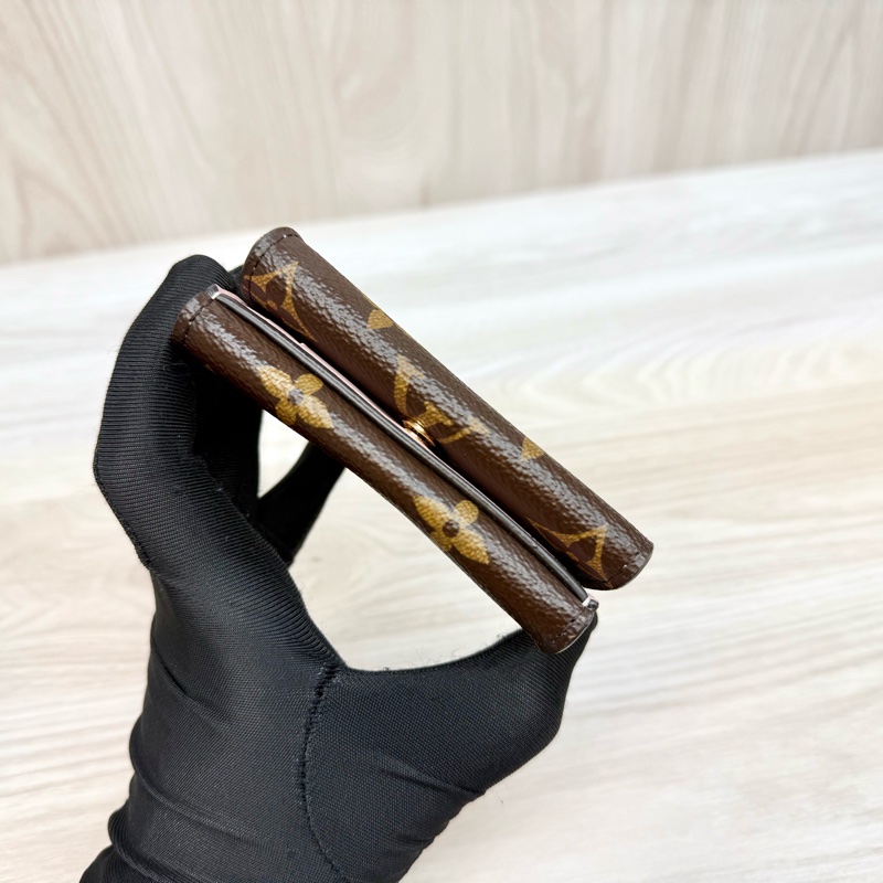 LV原花牛皮Celeste三折短夾M81665-6