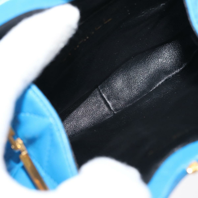 【日本直送】香奈兒 (CHANEL) 絎縫 COCO 標誌手拿包，羊皮材質，藍色金色雙C標誌，正品編號 154906A-8