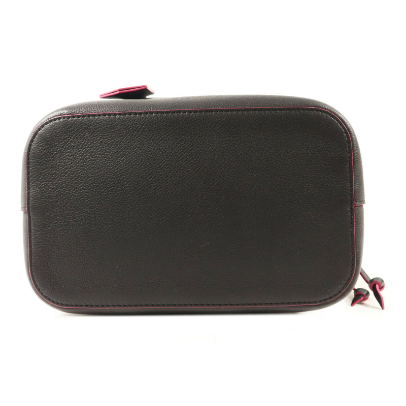 LOUIS VUITTON 牛皮皮革Lockme Bucket銀扣肩背袋-3