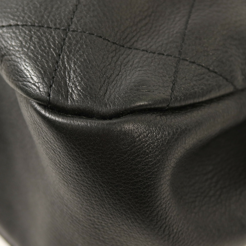 CHANEL 牛皮皮革Bucket Bag鏈帶肩背袋-12