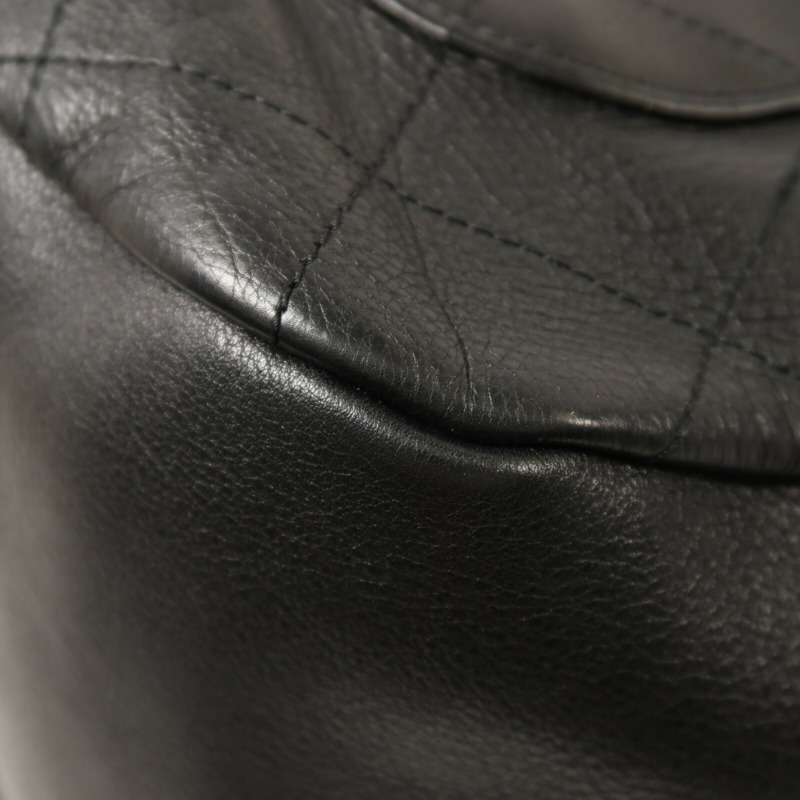 CHANEL 牛皮皮革Bucket Bag鏈帶肩背袋-14