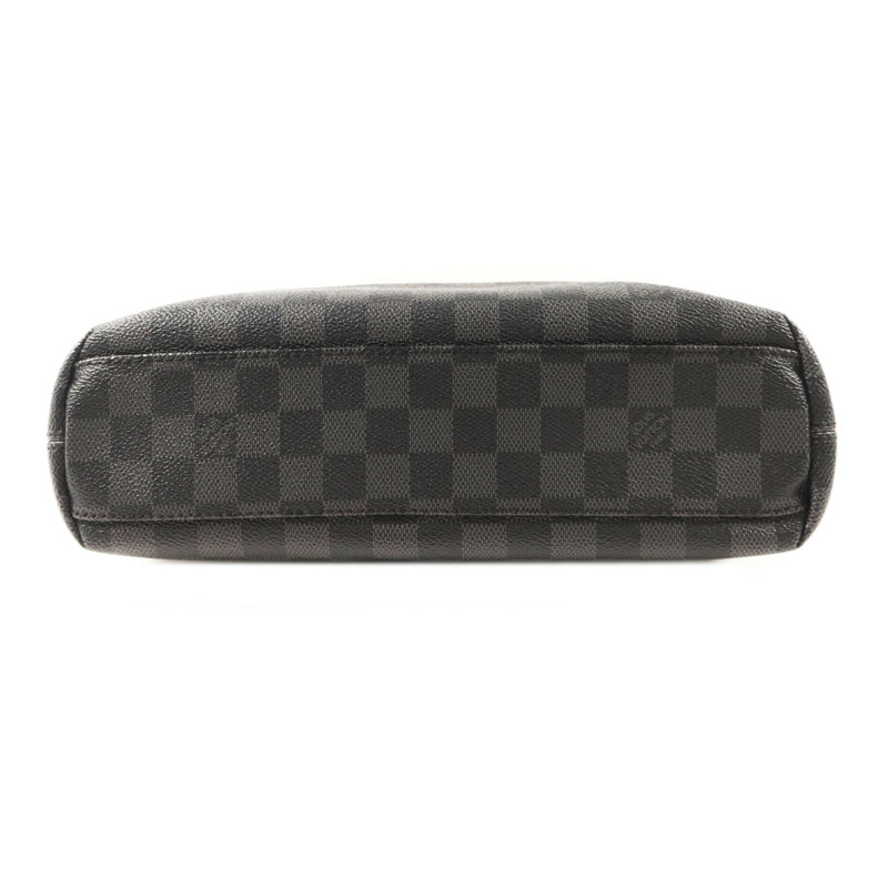 LOUIS VUITTON Damier Graphite Mick PM銀扣肩背袋-3