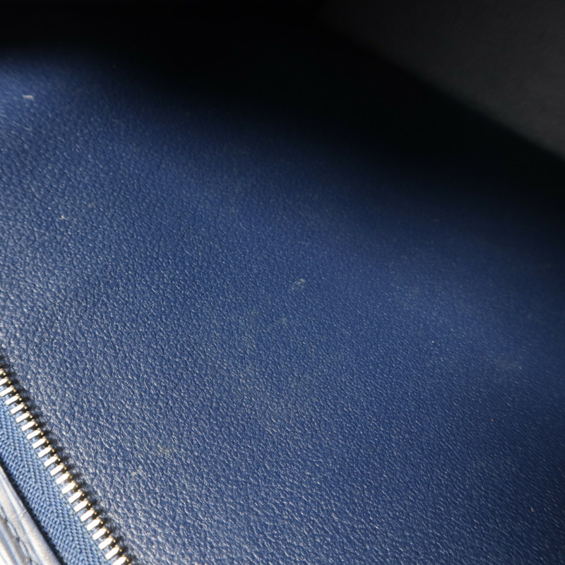 LOUIS VUITTON Epi Poche Toilette銀扣手拿包-13