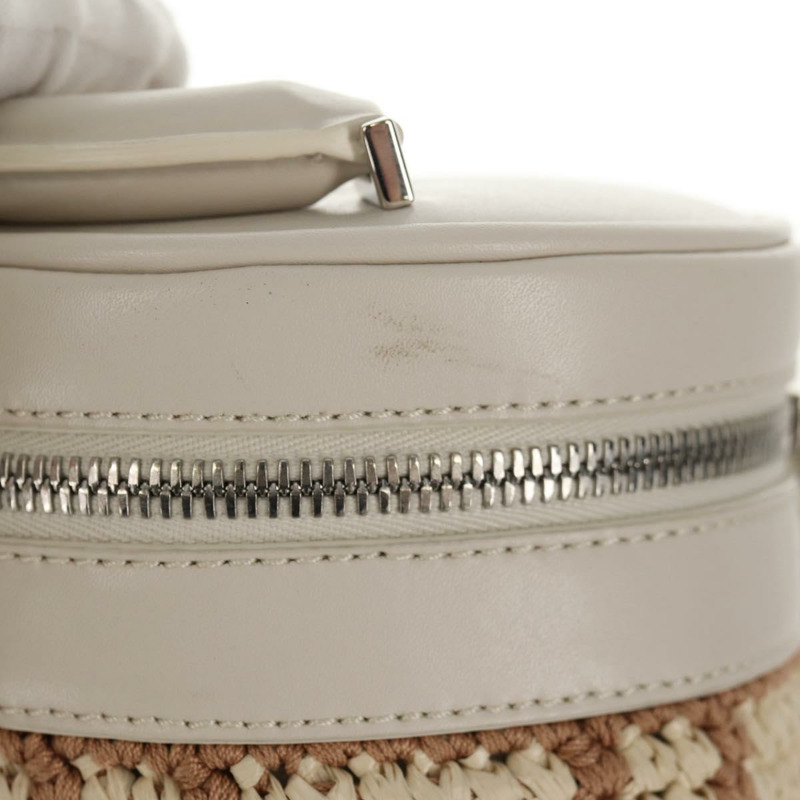 【日本直送】FENDI Zucca 帆布水瓶包吸管兩用銀棕色正品 142983SAV-8