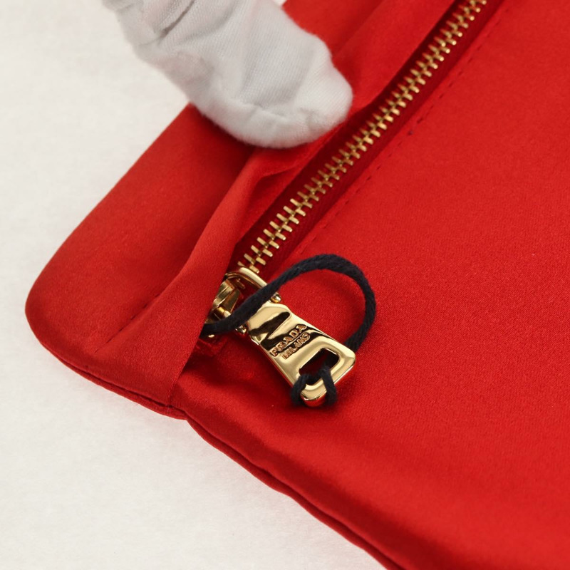 【日本直送】PRADA 紫色金色緞面手拿包（正品）154166M-24