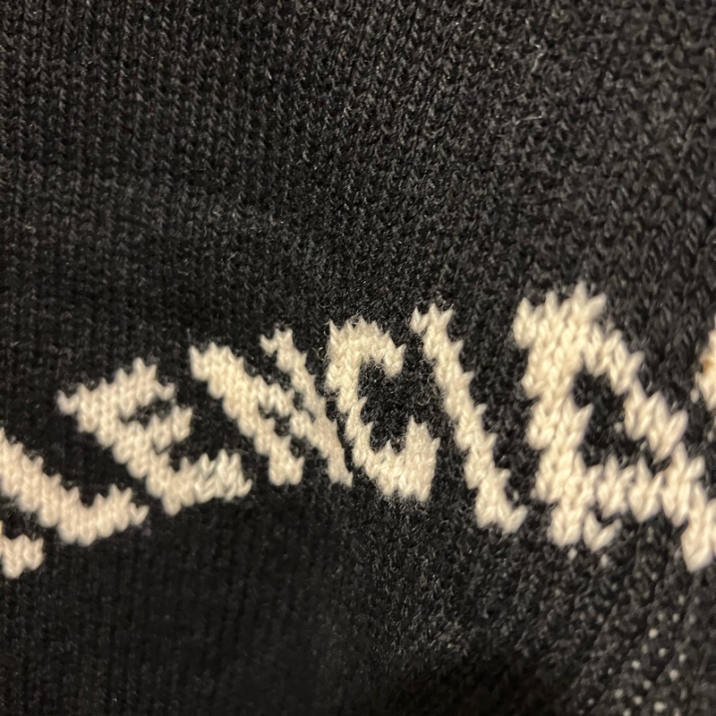 BALENCIAGA羊絨毛衣36碼-1