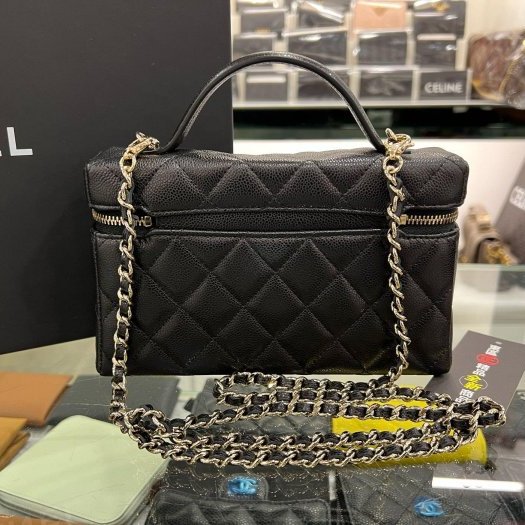 東區正精品㊣ CHANEL AP4385 全新香奈兒黑色荔枝牛皮金色雙C手把金鍊雙拉鏈化妝箱飯盒包斜背包 RZ6272-9