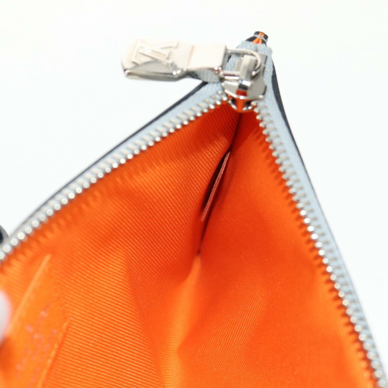 【日本直送】路易威登 Monogram Satellite Alpha 手拿包 銀色 M44178 LV Auth 156367M-21