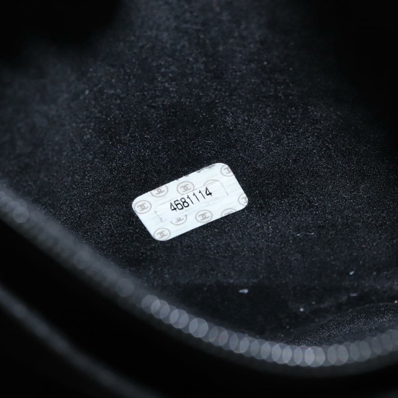 【日本直送】香奈兒 (CHANEL) 漆皮雙肩包，黑色金色雙C標誌，貨號 146552V-10