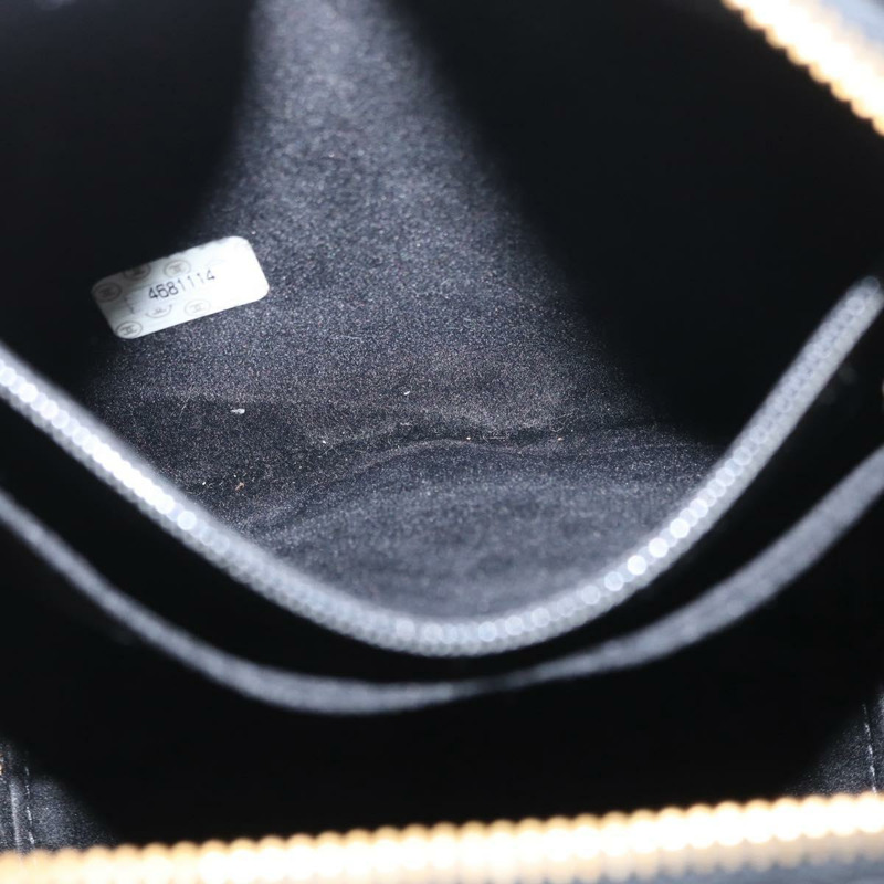 【日本直送】香奈兒 (CHANEL) 漆皮雙肩包，黑色金色雙C標誌，貨號 146552V-24