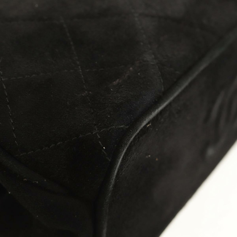 【日本直送】香奈兒 (CHANEL) Matelasse 麂皮手提包，黑色，金色雙C標誌，貨號 157875V-17