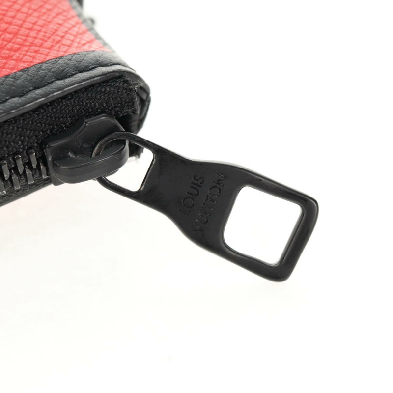 【日本直送】路易威登 Taiga 彩虹鏈條手拿包 A4 黑色 M30347 LV 正品 157880M-7