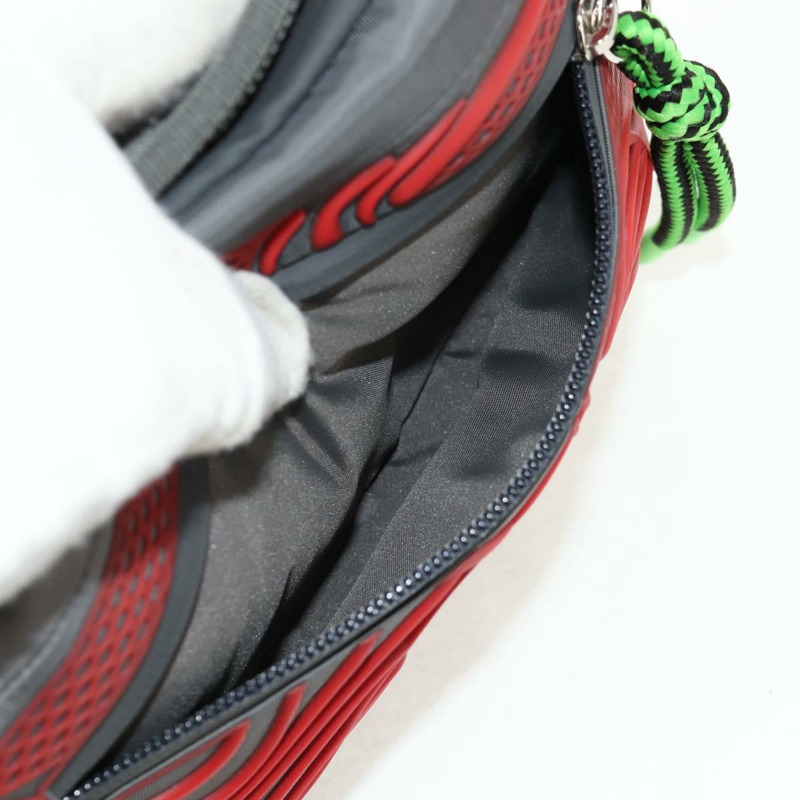 【日本直送】GUCCI GG帆布腰包 尼龍 灰色 銀色 752102 正品 BA8974V-21