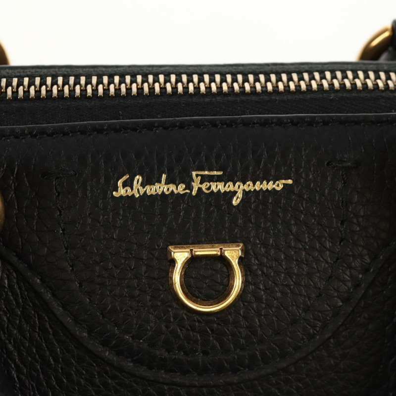 【日本直送】Salvatore Ferragamo Brianna 手提包 皮革 兩用 黑色 金色 正品 am10112V-20