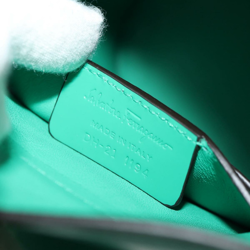 【日本直送】Salvatore Ferragamo Trifoglio Gancini 手提包 皮革 綠金 正品 am10108V-10