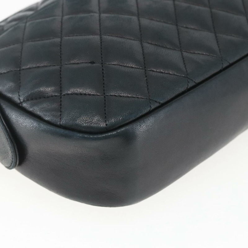 【日本直送】香奈兒鏈絎縫單肩包 羊皮 黑色 金色 CC 標誌 正品 ar13902-16