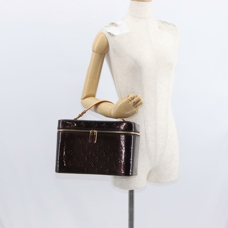 【日本直送】路易威登 Monogram Vernis Vanity GM Amarante M93512 Auth ka927-29