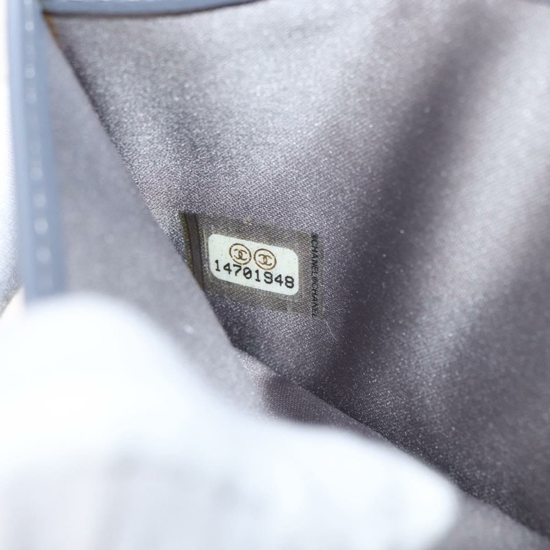 【日本直送】香奈兒山茶花 COCO 標誌鏈條錢包，漆皮材質，灰色，銀色，CC 標誌，正品編號 159748-10