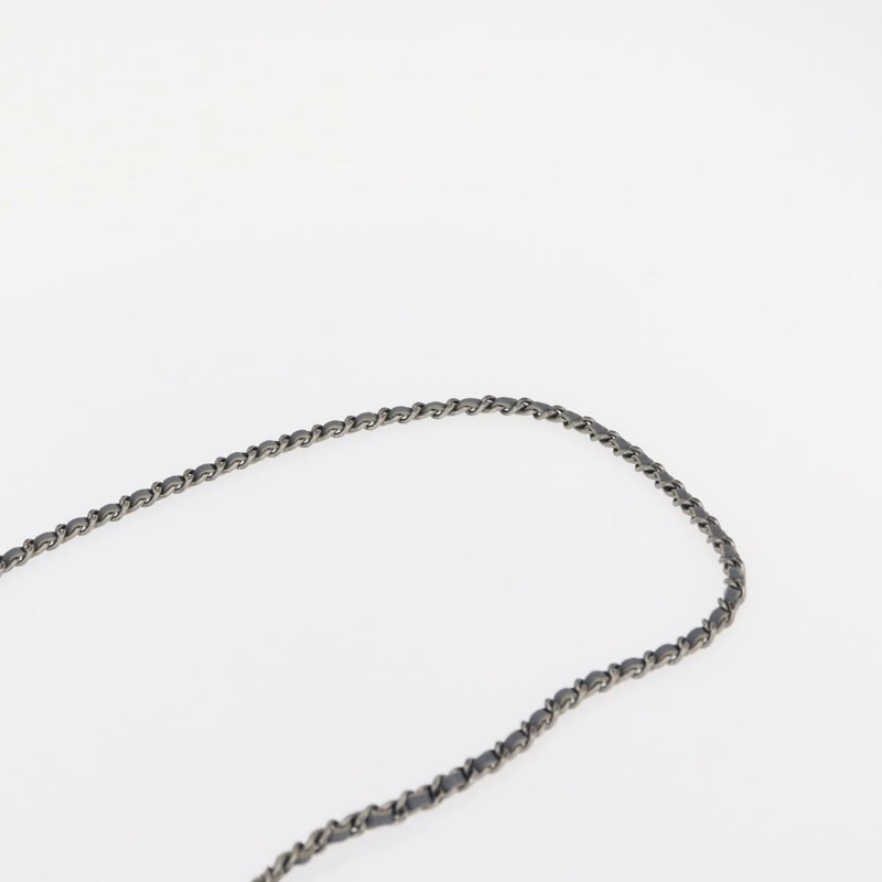 【日本直送】香奈兒山茶花 COCO 標誌鏈條錢包，漆皮材質，灰色，銀色，CC 標誌，正品編號 159748-13