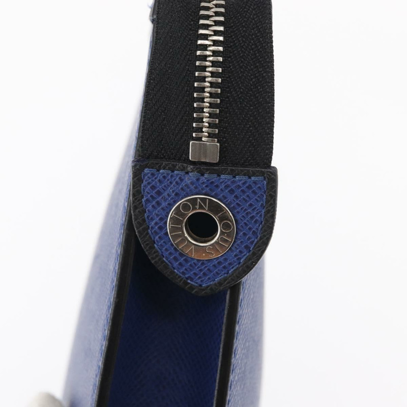 【日本直送】路易威登 Taiga 皮革 Pochette Voyager MM 手袋 藍色 M30399 LV 正品 BA9205-7