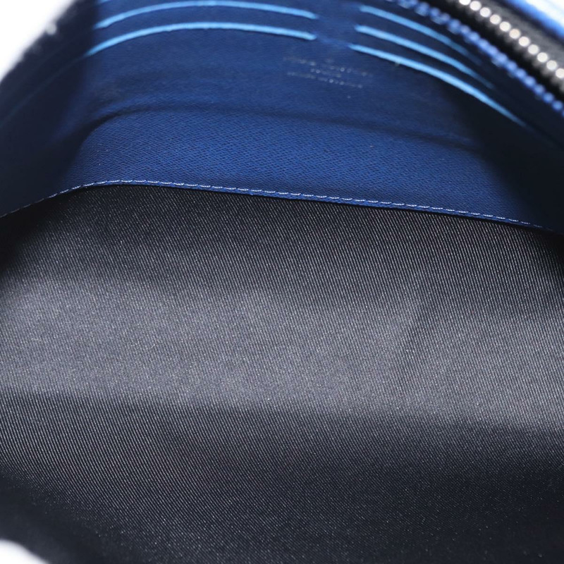 【日本直送】路易威登 Taiga 皮革 Pochette Voyager MM 手袋 藍色 M30399 LV 正品 BA9205-9