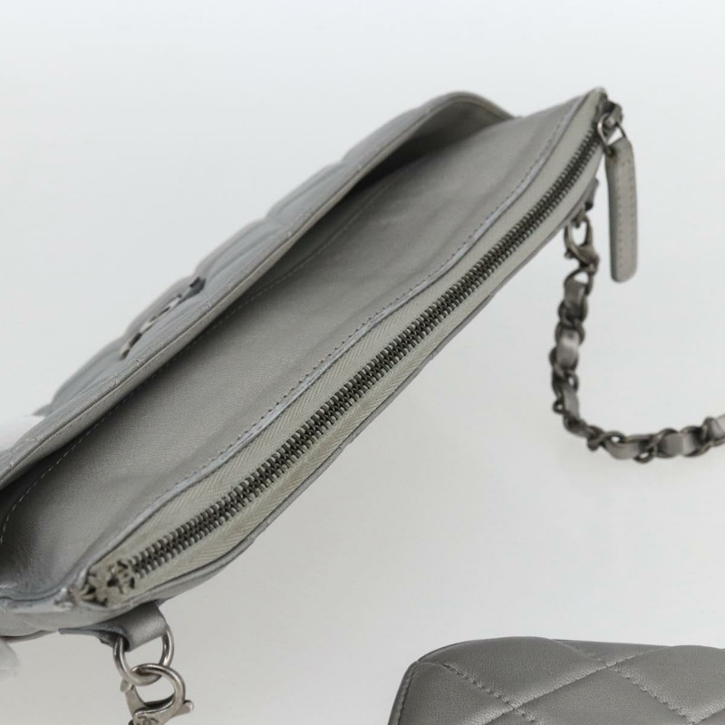 【日本直送】香奈兒 (CHANEL) 絎縫鏈條單肩包，羊皮材質，銀色，CC標誌，正品編號 157631SAM-5