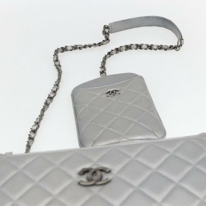 【日本直送】香奈兒 (CHANEL) 絎縫鏈條單肩包，羊皮材質，銀色，CC標誌，正品編號 157631SAM-7