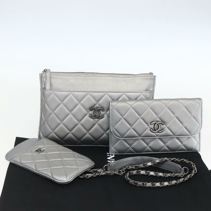 【日本直送】香奈兒 (CHANEL) 絎縫鏈條單肩包，羊皮材質，銀色，CC標誌，正品編號 157631SAM-11