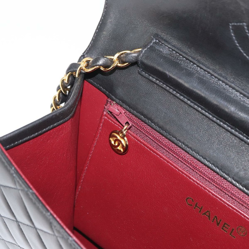 【日本直送】香奈兒 Matelasse 25 鏈條肩背包，羊皮材質，黑色，金色雙C標誌，正品編號 148589SM-24