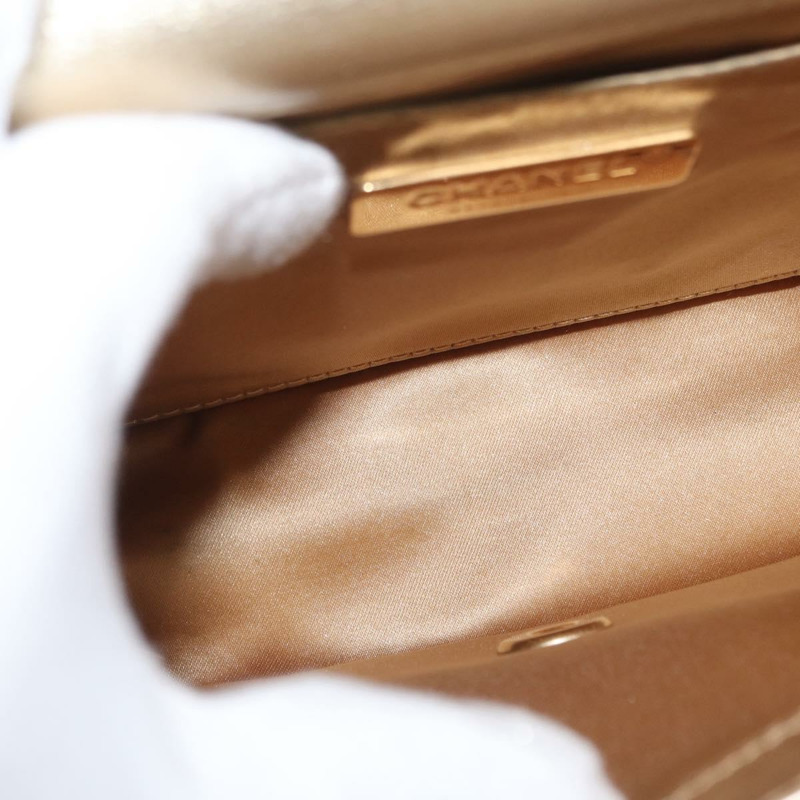 【日本直送】香奈兒 (CHANEL) 鏈條單肩背包，羊皮材質，金色雙C標誌，正品編號 157390SAV-9