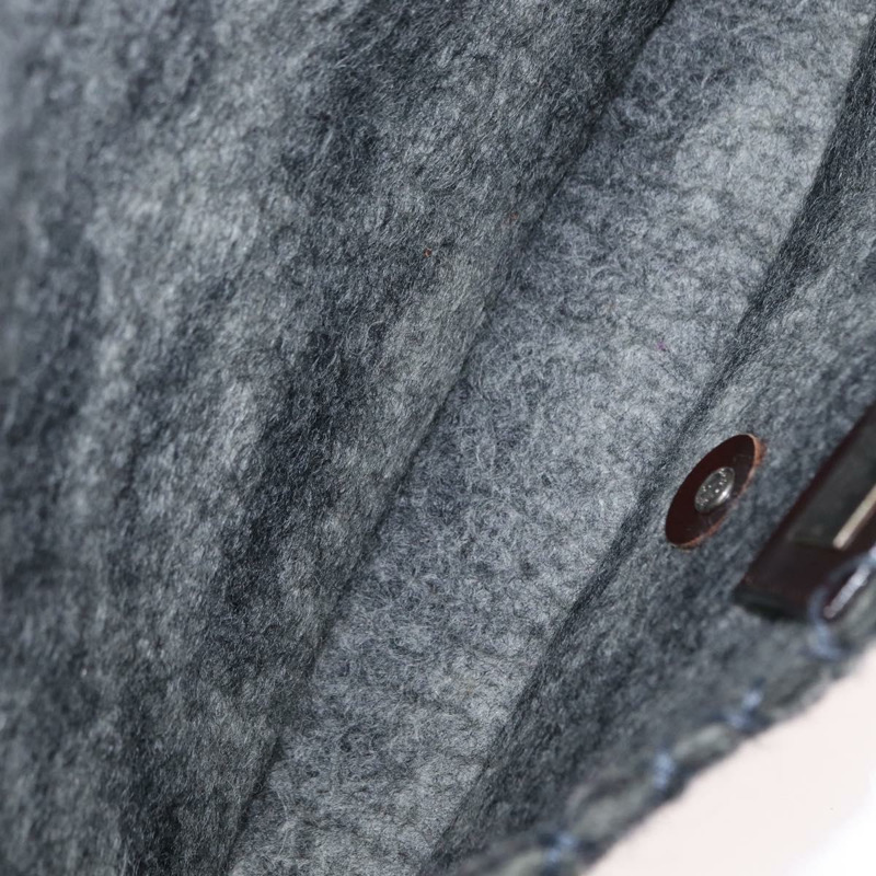 【日本直送】FENDI Floral Mamma Baguette 單肩包，毛氈材質，灰色/銀色，正品編號 157450SM-9