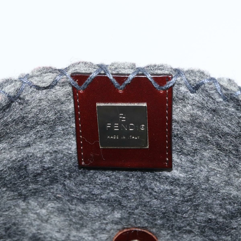 【日本直送】FENDI Floral Mamma Baguette 單肩包，毛氈材質，灰色/銀色，正品編號 157450SM-20