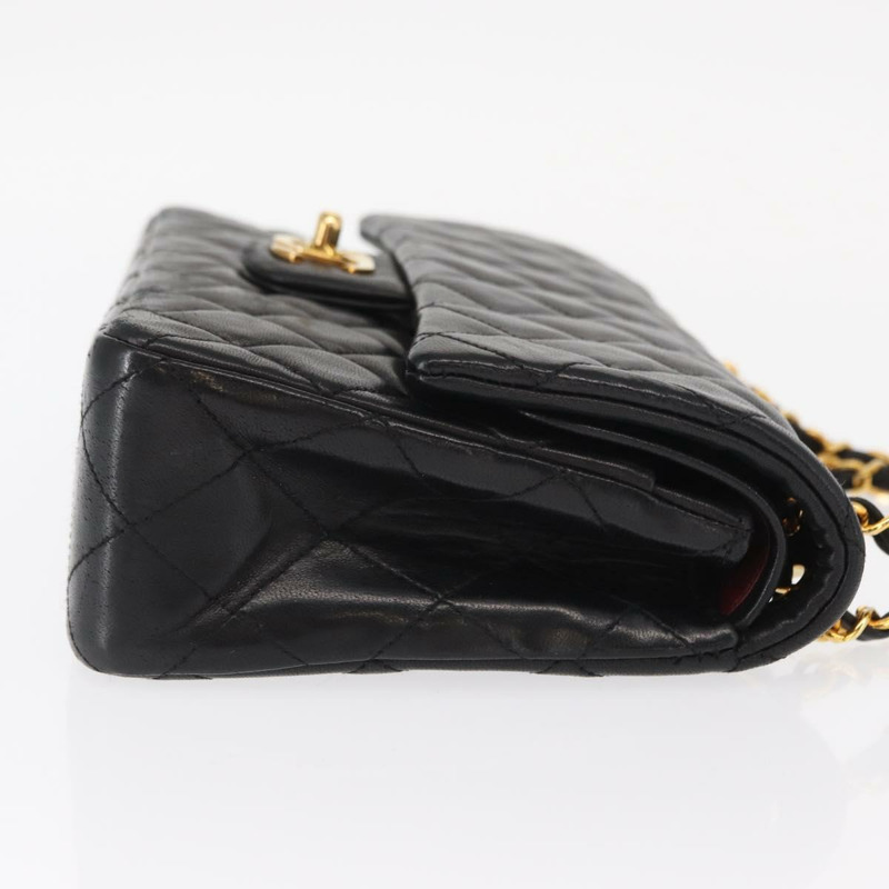 【日本直送】香奈兒 Matelasse 23 鏈條肩背包，羊皮材質，黑色，金色雙C標誌，正品編號 158930SAV-2