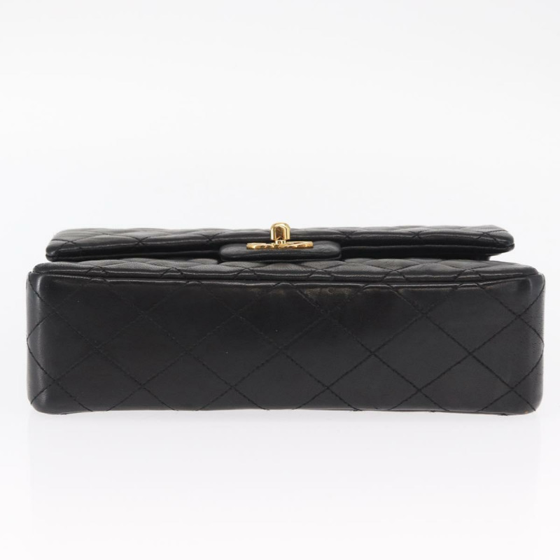 【日本直送】香奈兒 Matelasse 23 鏈條肩背包，羊皮材質，黑色，金色雙C標誌，正品編號 158930SAV-4
