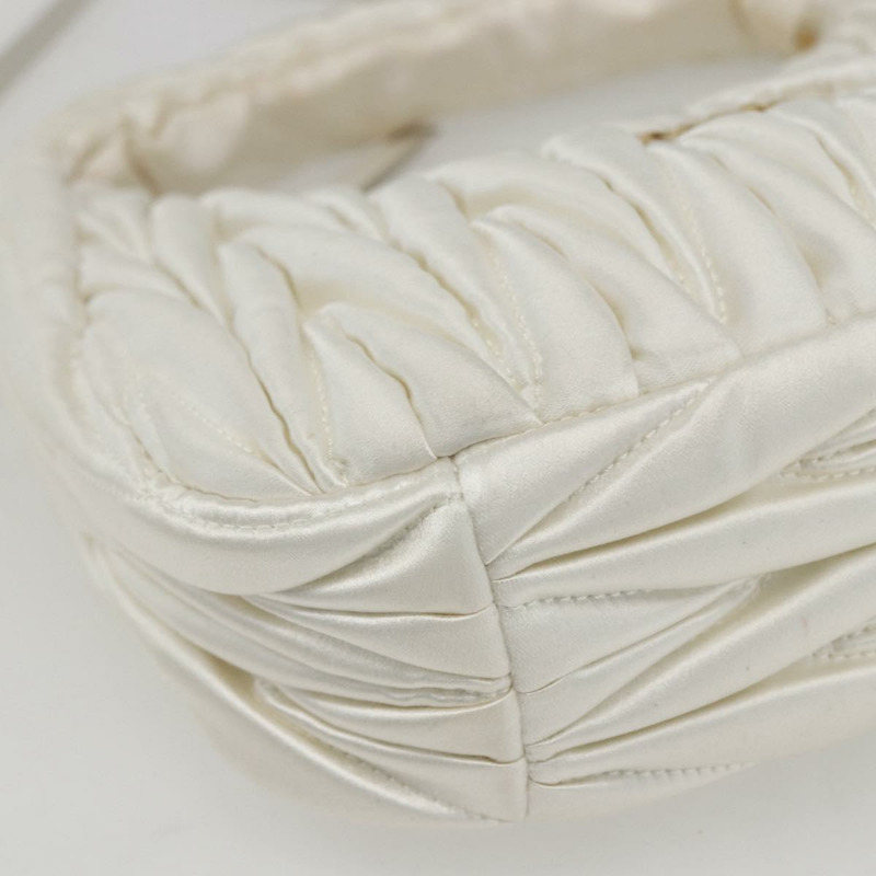 【日本直送】Miu Miu Matelasse 手提包，緞面材質，兩用，白色金色，正品，貨號 158666SAM-16